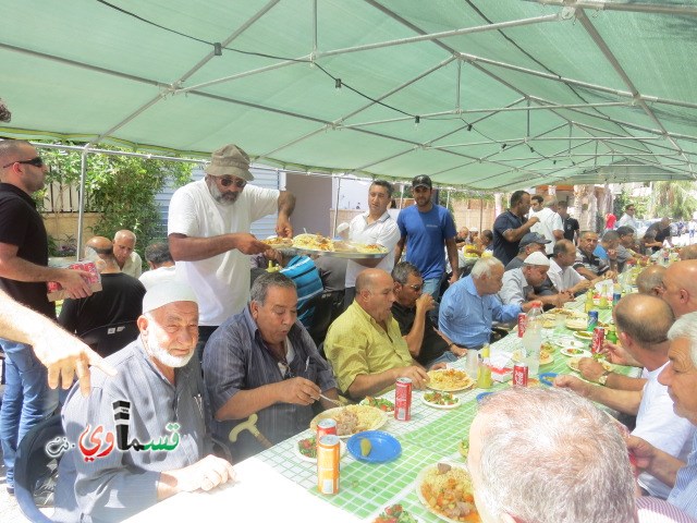 كفرقاسم : ابناء المرحوم الحاج  عوني محمد سعيد طه  ابو الحكم  يُعدون وليمة غداء عن روح والدهم 